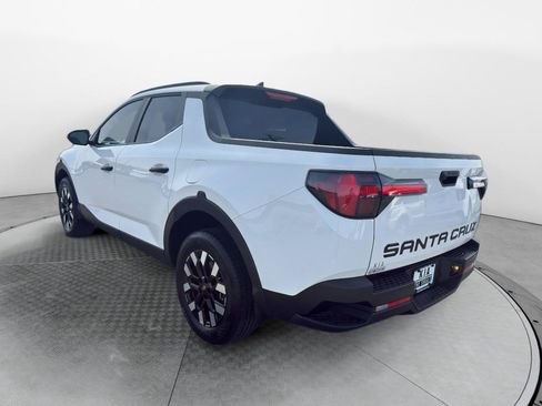 Used 2025 Hyundai Santa Cruz SEL FWD image 7