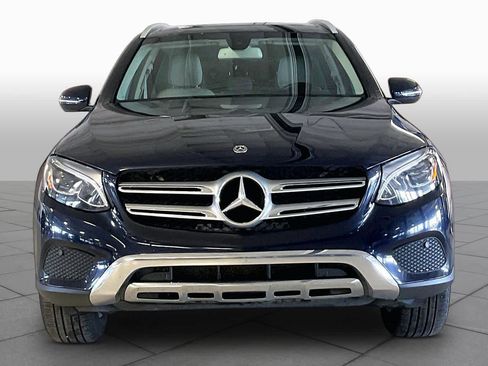 Used 2019 Mercedes-Benz GLC 300 image 3