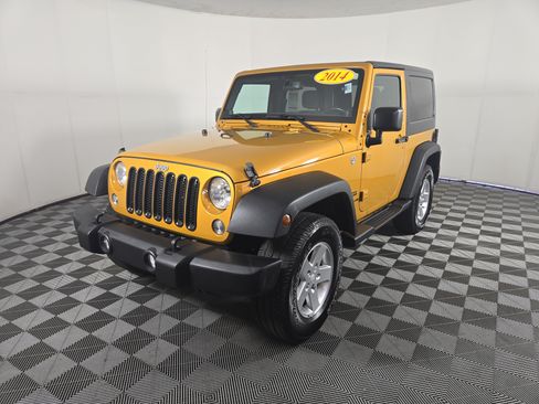 Used 2014 Jeep Wrangler Sport w/ Quick Order Package 24S AWD/4WD image 7