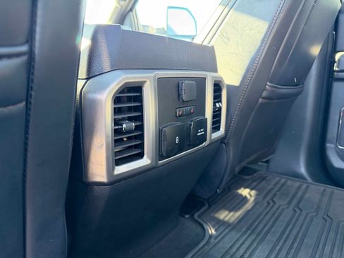 Used 2022 Ford F350 Platinum image 29