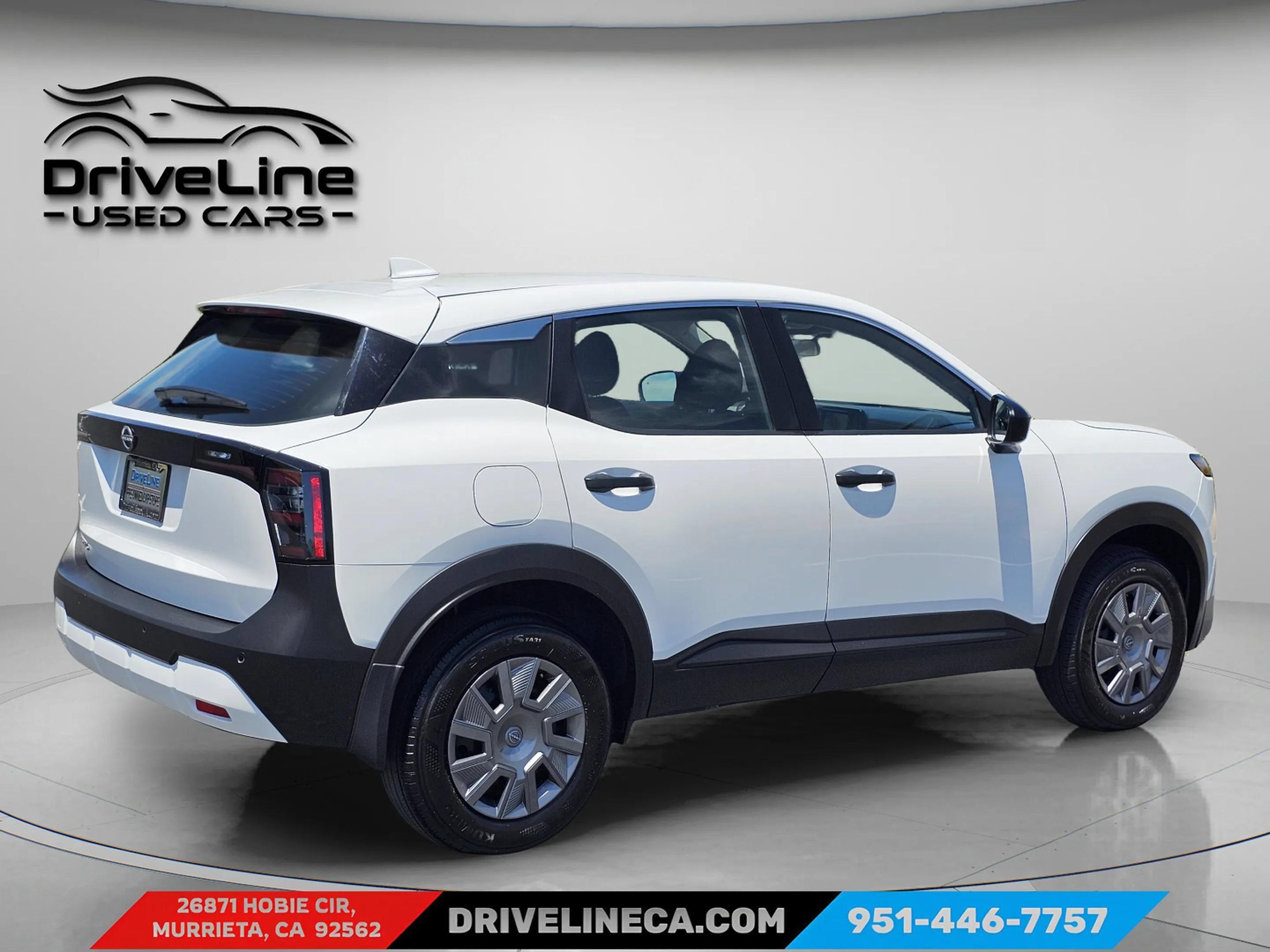 Used 2025 Nissan Kicks S w/ Charging Package FWD image 10