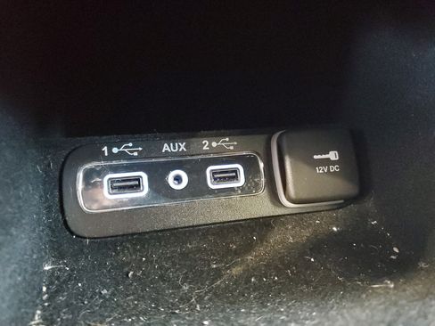 Used 2022 Jeep Grand Cherokee Laredo X AWD/4WD image 28