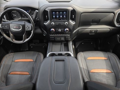 Used 2021 GMC Sierra 1500 AT4 w/ AT4 Premium Package AWD/4WD image 22