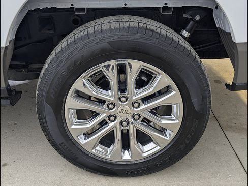 Used 2025 Ford F150 King Ranch w/ FX4 Off-Road Package AWD/4WD image 18