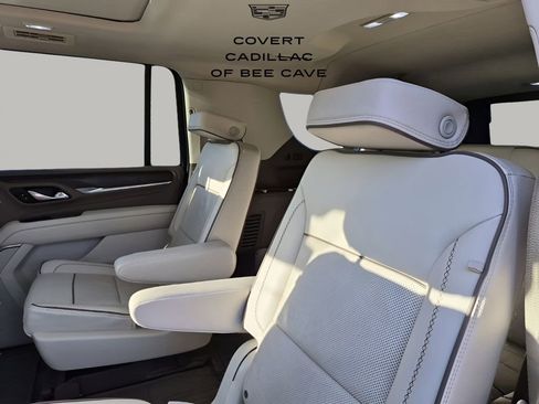 Used 2023 GMC Yukon XL Denali image 22