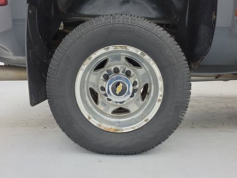 Used 2017 Chevrolet Silverado 3500 LT w/ LT Convenience Package AWD/4WD image 19