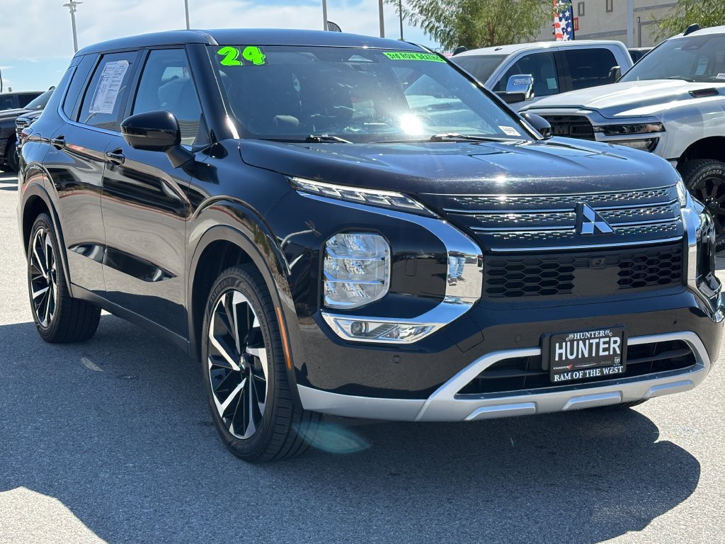 Used 2024 Mitsubishi Outlander SE AWD/4WD image 12