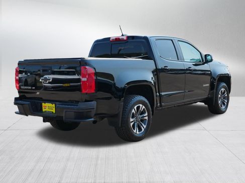 Used 2017 Chevrolet Colorado Z71 AWD/4WD image 7