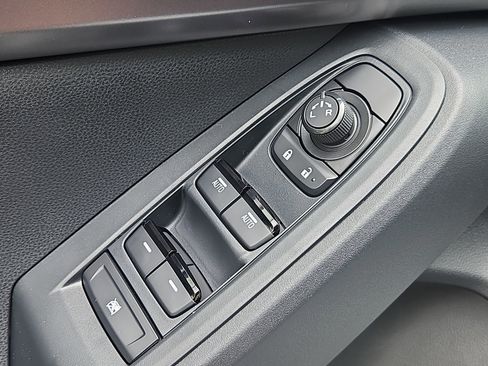 New 2025 Subaru Impreza 2.0i image 8