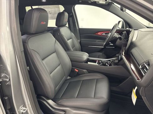New 2026 Chevrolet Traverse Z71 w/ Driver Confidence Package AWD/4WD image 20
