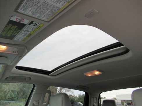 Used 2019 Toyota Tundra Limited image 33