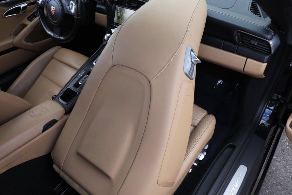 Used 2013 Porsche 911 Carrera w/ Bose Audio Pkg RWD image 35