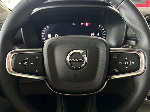 New 2026 Volvo XC40 B5 Ultra image 23