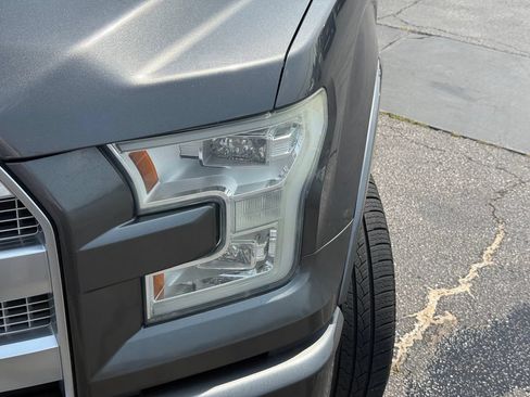 Used 2015 Ford F150 Platinum w/ Equipment Group 701A Luxury AWD/4WD image 2