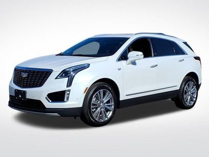 New 2026 Cadillac XT5 Premium Luxury