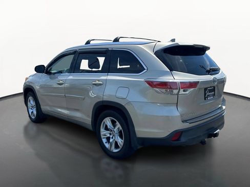 Used 2016 Toyota Highlander Limited AWD/4WD image 5