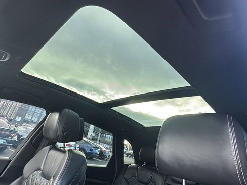 Used 2019 Audi SQ5 Premium Plus w/ Premium Plus Package image 20