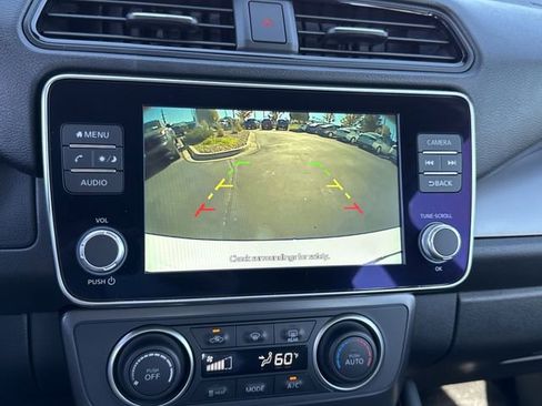 Certified 2024 Nissan Leaf S image 29