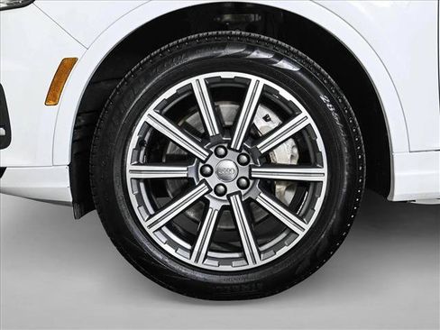 Used 2018 Audi Q7 3.0T Prestige w/ Prestige Package AWD/4WD image 20