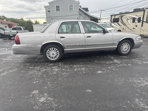 Used 2007 Mercury Grand Marquis LS RWD image 3
