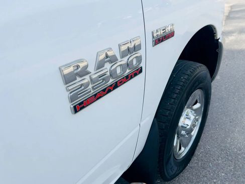 Used 2016 RAM 2500 SLT AWD/4WD image 4