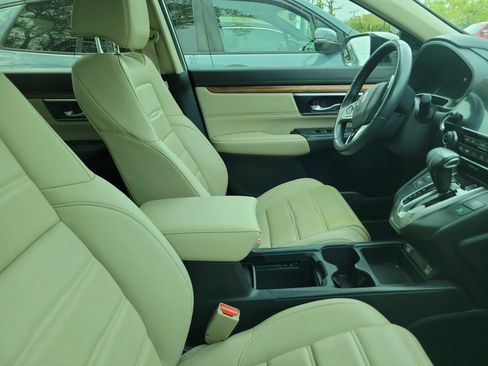 Used 2022 Honda CR-V EX-L image 10