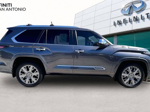 Used 2024 Toyota Sequoia Capstone AWD/4WD image 47