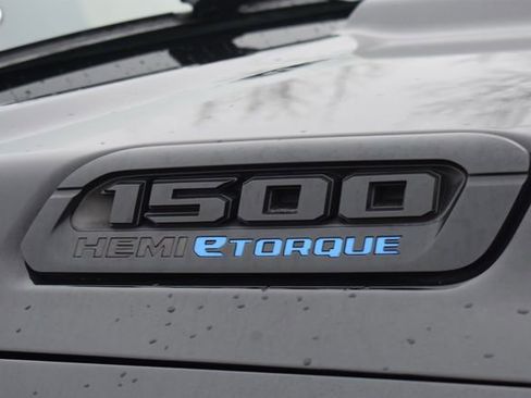 Used 2021 RAM 1500 Big Horn image 14