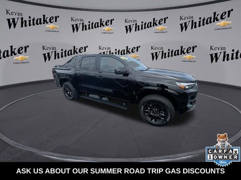 Certified 2025 Chevrolet Colorado Z71 w/ Midnight Edition AWD/4WD image 2