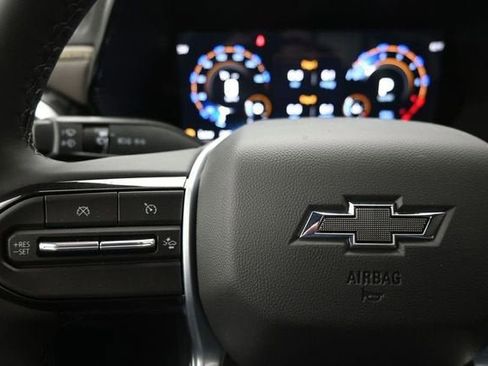 New 2026 Chevrolet Colorado ZR2 AWD/4WD image 24