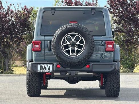 New 2026 Jeep Wrangler Unlimited Rubicon AWD/4WD image 5