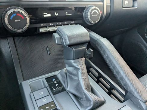 Used 2025 Toyota 4Runner SR5 image 18