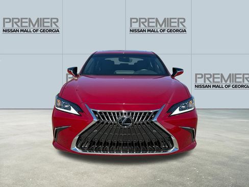 Used 2025 Lexus ES 350 w/ Premium Package FWD image 2