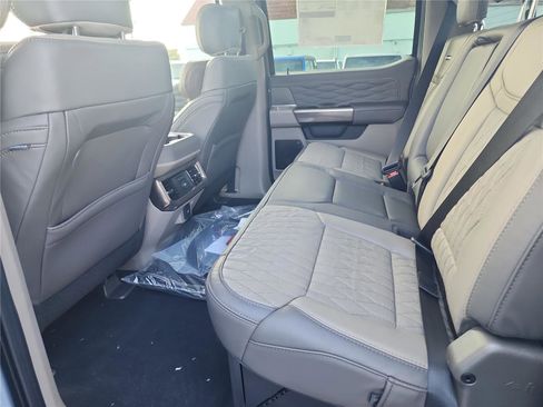 New 2026 Ford F450 Platinum w/ Platinum Plus Package image 20