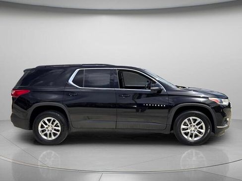 Used 2021 Chevrolet Traverse LT FWD image 7