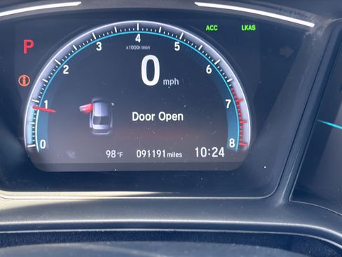Used 2019 Honda Civic LX image 30
