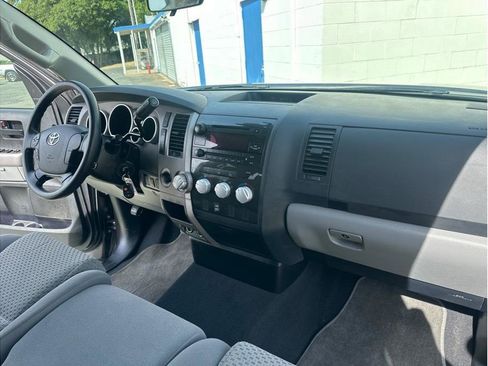 Used 2013 Toyota Tundra 4x4 Double Cab w/ Tow Pkg image 23
