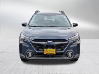 Used 2025 Subaru Outback Premium AWD/4WD video 2