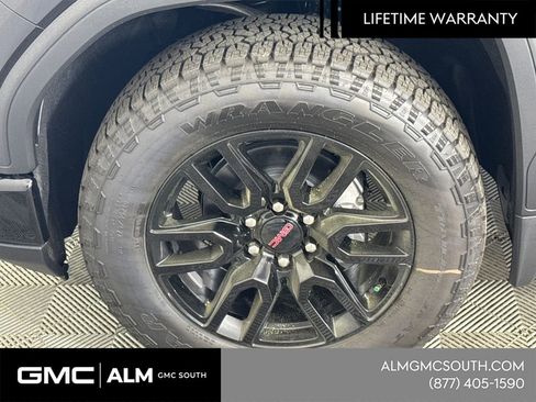 New 2026 GMC Sierra 1500 Elevation w/ Preferred Package AWD/4WD image 13