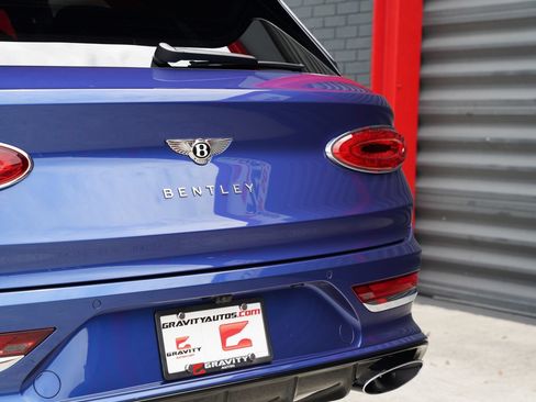 Used 2021 Bentley Bentayga Speed AWD/4WD image 12