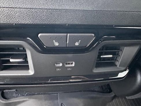 New 2026 GMC Sierra 2500 AT4 w/ AT4 Premium Plus Package AWD/4WD image 20