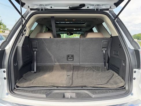 Used 2017 GMC Acadia Limited SLT FWD image 40