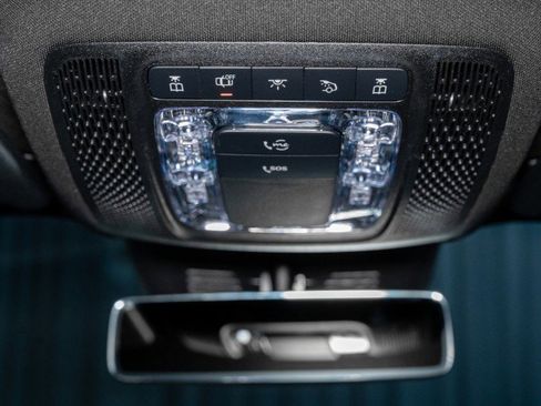 New 2025 Mercedes-Benz GLB 250 image 23