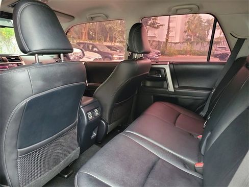 Used 2023 Toyota 4Runner TRD Sport image 5