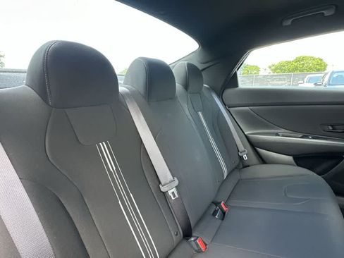 Used 2025 Hyundai Elantra Sport FWD image 26