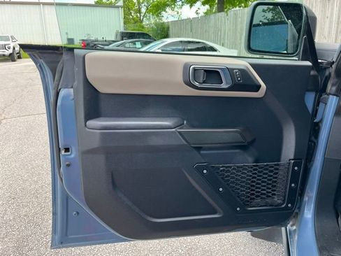 Used 2024 Ford Bronco Wildtrak AWD/4WD image 13