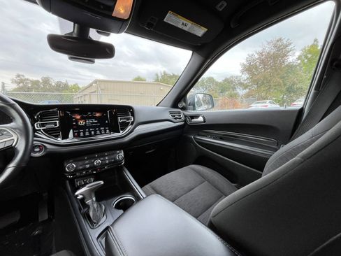 Used 2024 Dodge Durango SXT image 35
