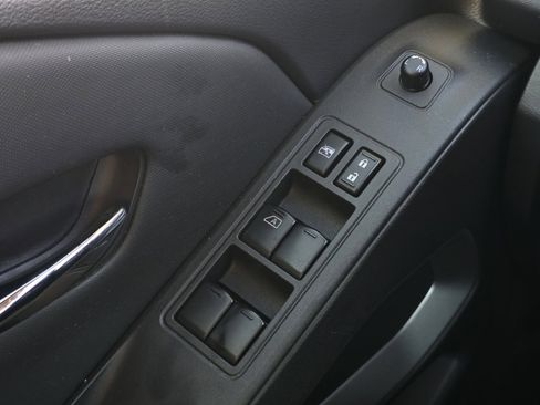 Certified 2022 Nissan Frontier SV w/ Technology Package image 24