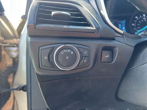 Used 2019 Ford Fusion Titanium image 22