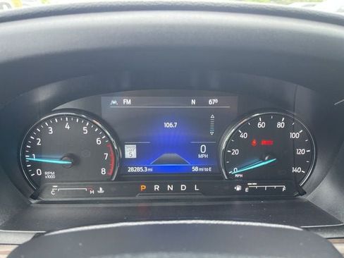 Certified 2022 Ford Explorer Limited w/ Equipment Group 301A AWD/4WD image 16